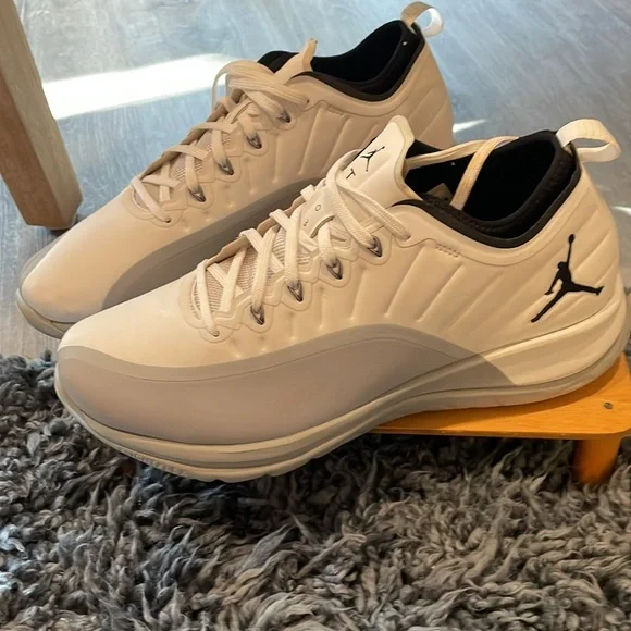 New Jordan “training Shoes - Picture 2 of 8